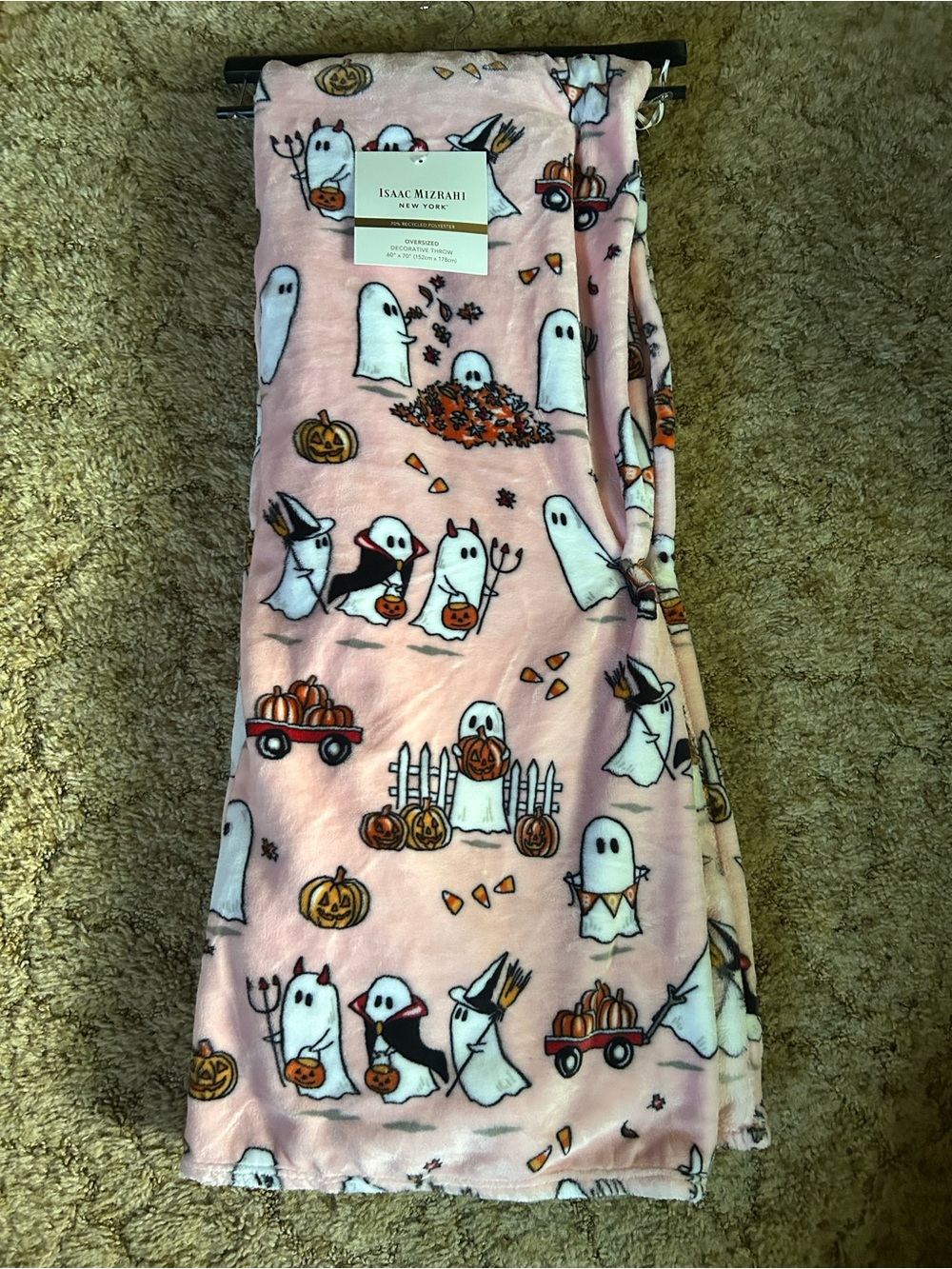 Isaac Mizrahi Halloween Ghost Pink Fall Pumpkin Oversized Throw Blanket